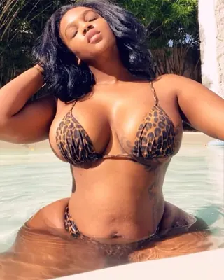 Dorcas, 32 ans, rencontre sexe à Pontoise