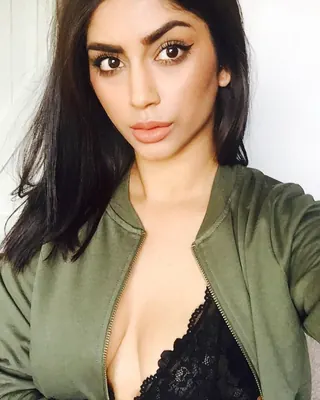 Kenza, 33 ans, rencontre sexe à Montsûrs