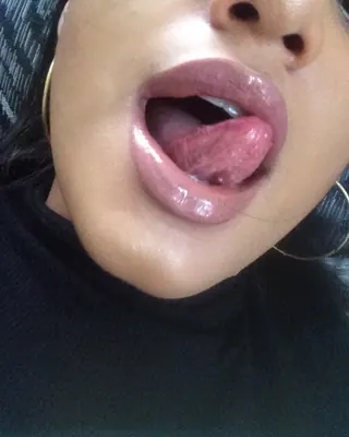 Souhila, 19 ans, rencontre sexe à Vigneux-sur-Seine